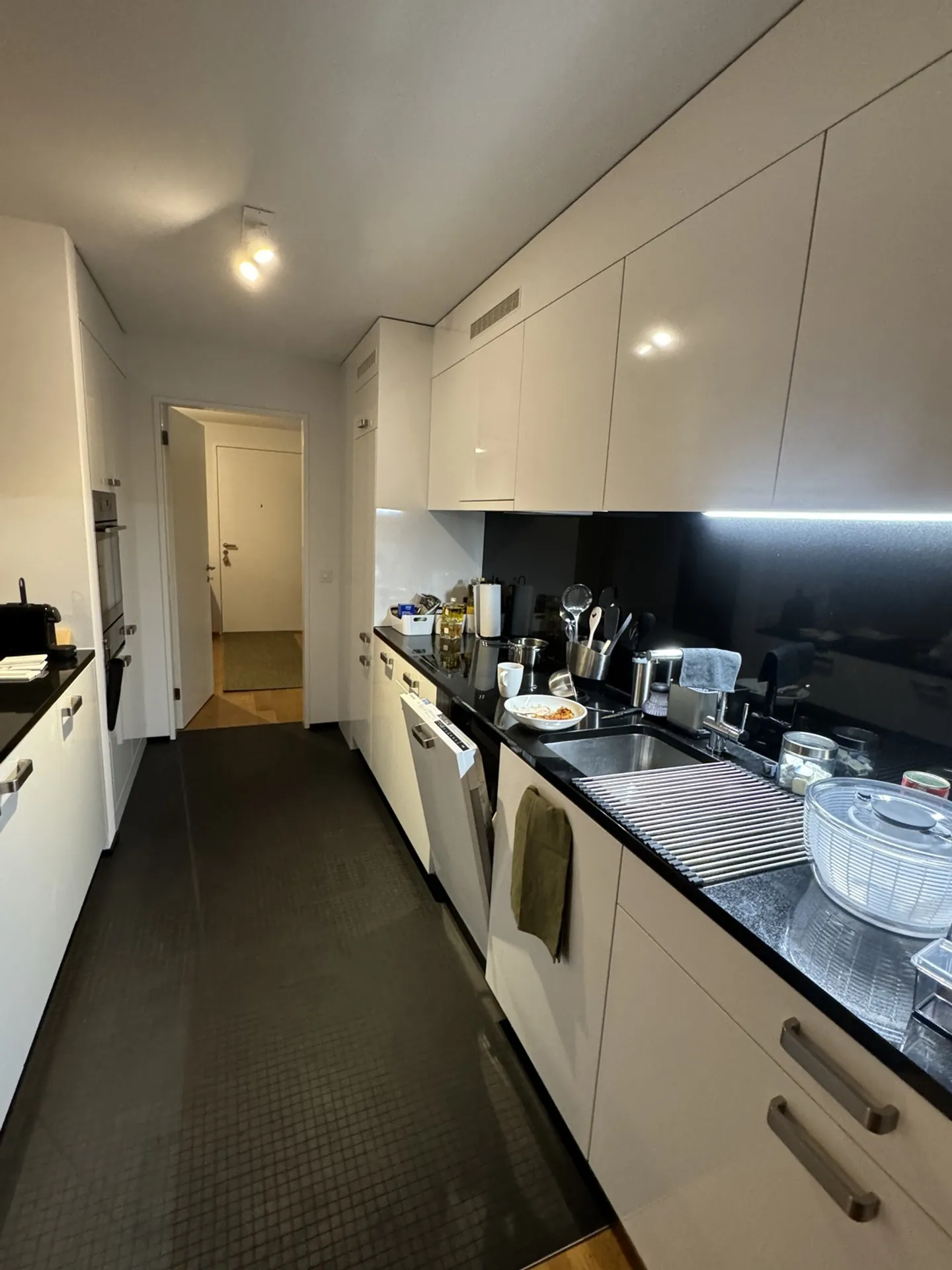 Appartamento in affitto - Foto 3 di 10