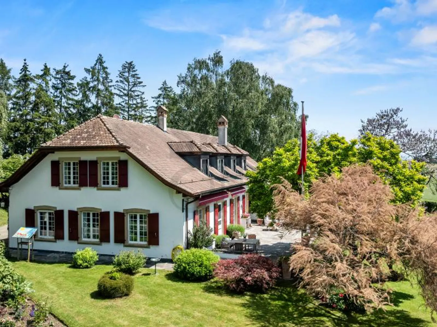 En exclusivité : maison vaudoise au charme authentique - Photo 1 sur 12