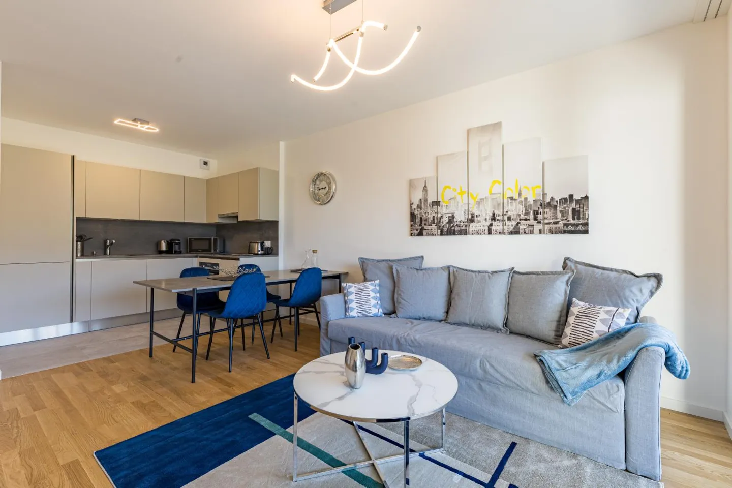 Furnished 3-room apartment - Photo 1 of 5