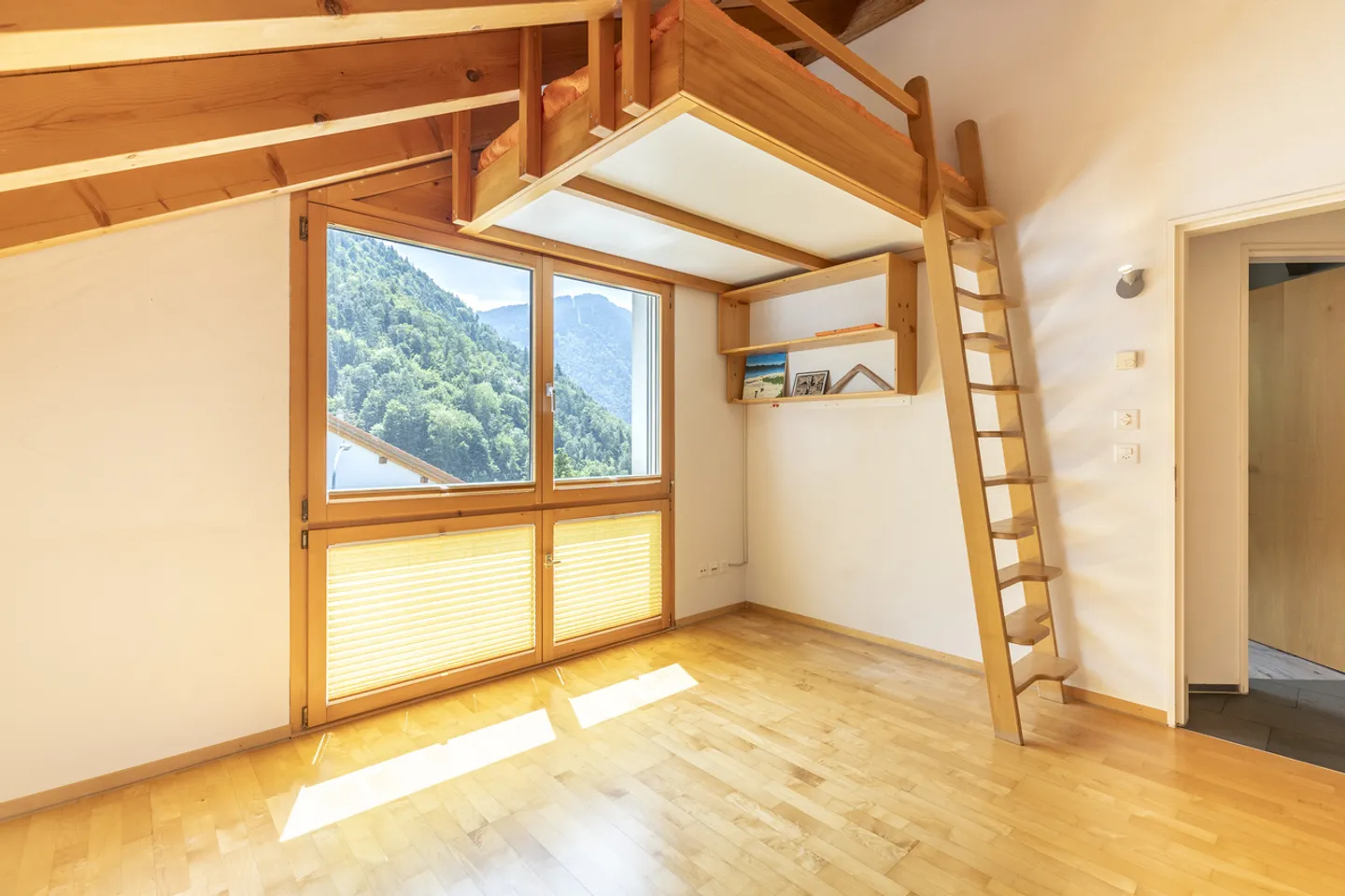 Attico esclusivo con vista fantastica - Foto 7 di 11