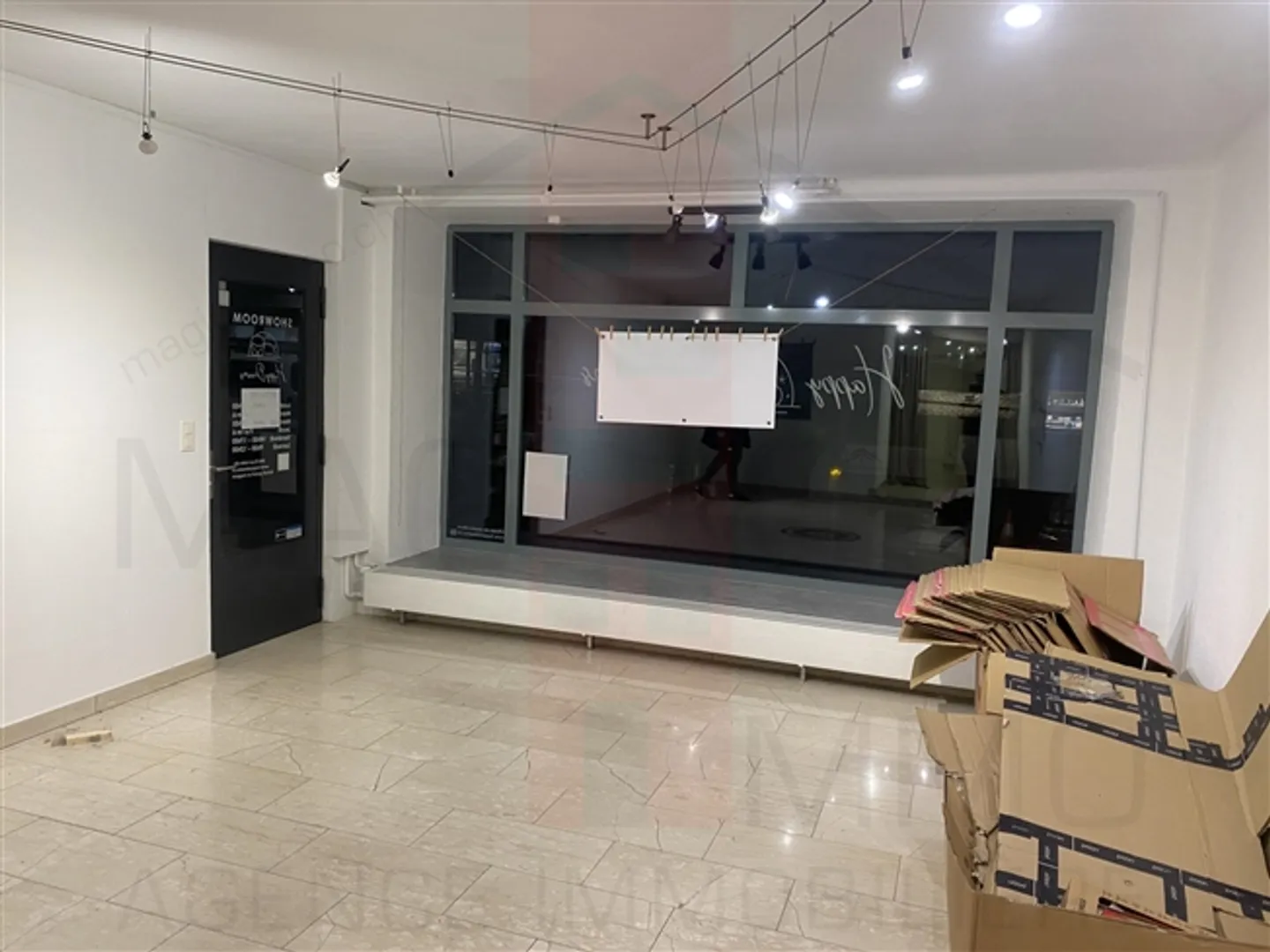 «Gewerbefläche mit Fenster im Stadtzentrum von Delémont» - Foto 7 von 8