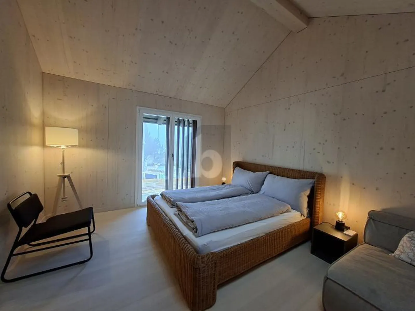 EXTRAVAGANT MIT EINEM HAUCH VON LUXUS - Foto 3 von 6