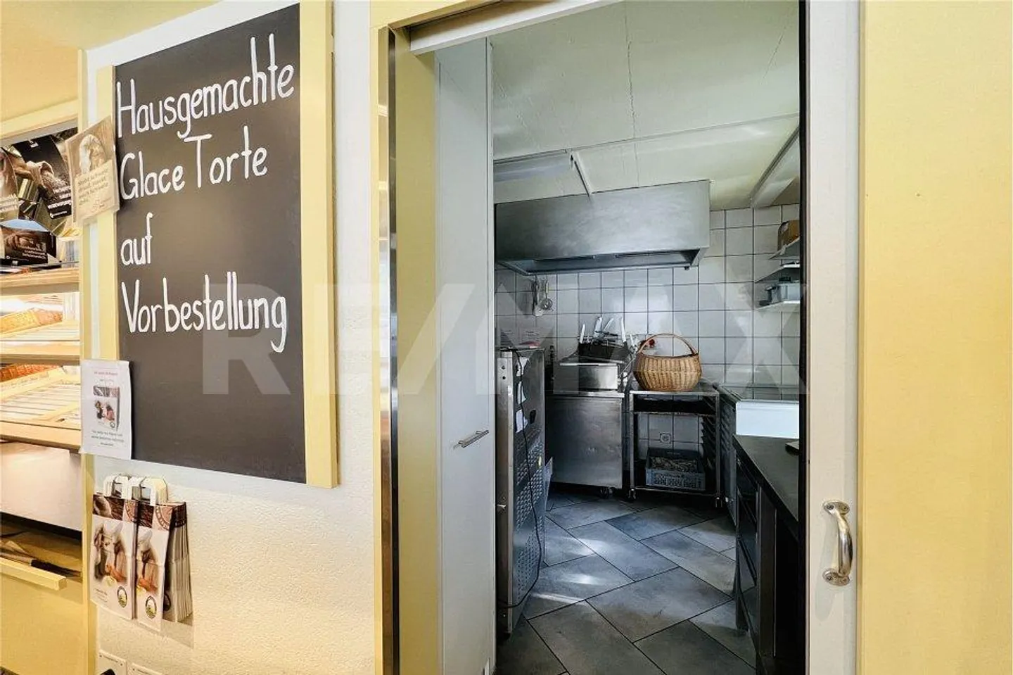 Gewerbe- und Wohnhaus - Foto 7 von 13