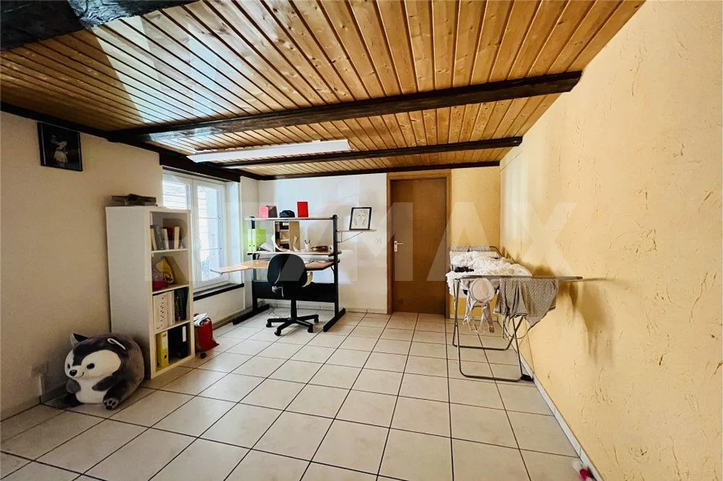 Gewerbe- und Wohnhaus - Foto 8 von 13