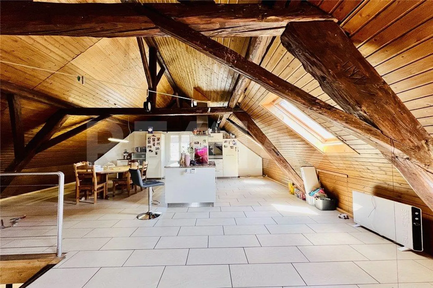 Gewerbe- und Wohnhaus - Foto 13 von 13