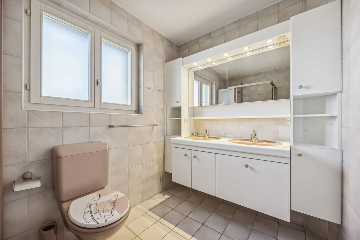 Gepflegte 3.5-Zimmer-Etagenwohnung an ruhiger Lage in Kerzers - Foto 7 von 13