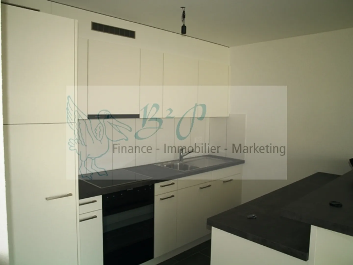 Schöne 3,5-Zimmer-Wohnung im 1. Stock in Boudry. - Foto 4 von 9