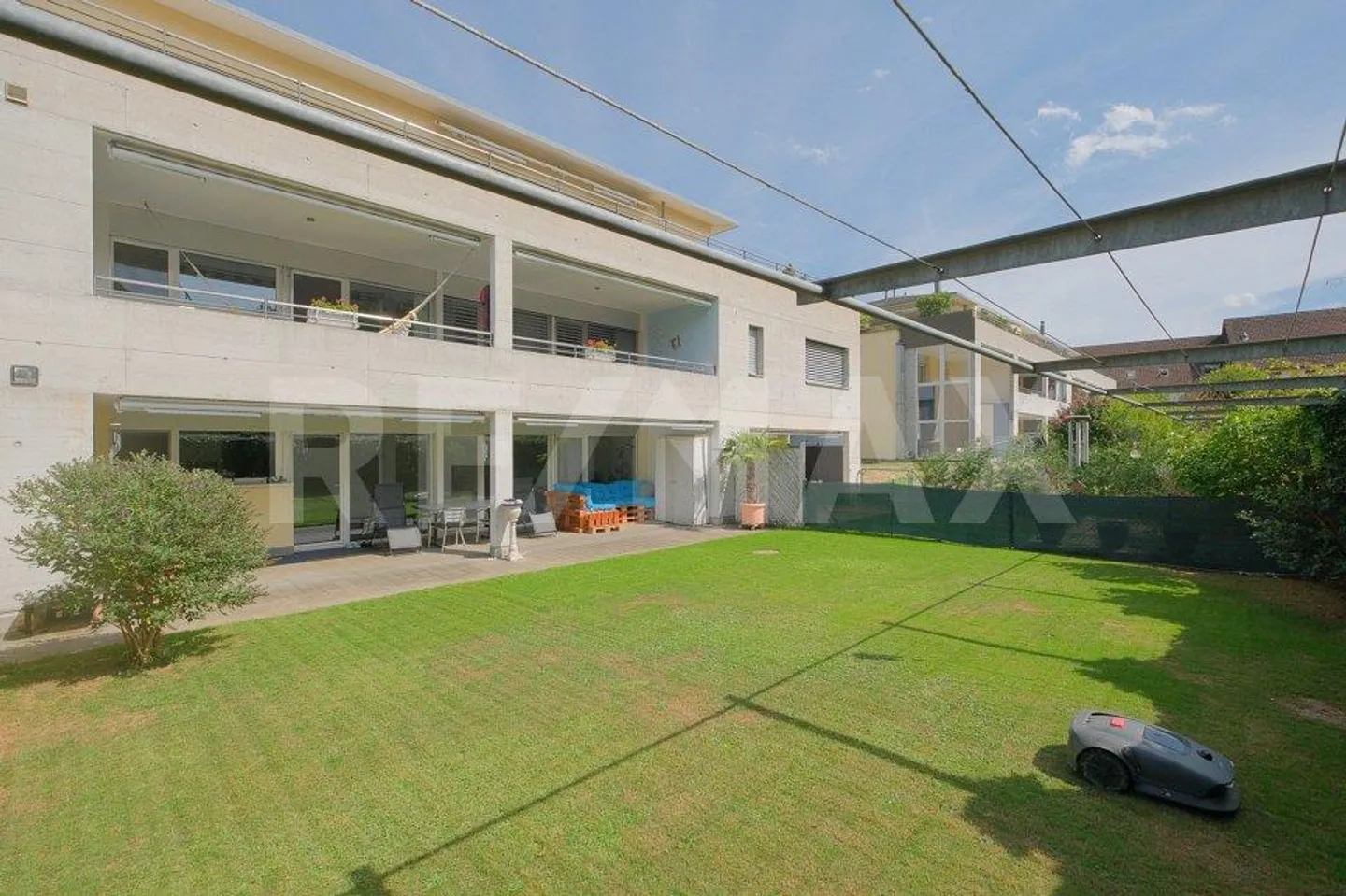 Jardin spacieux et qualité de vie élevée - Photo 13 sur 13