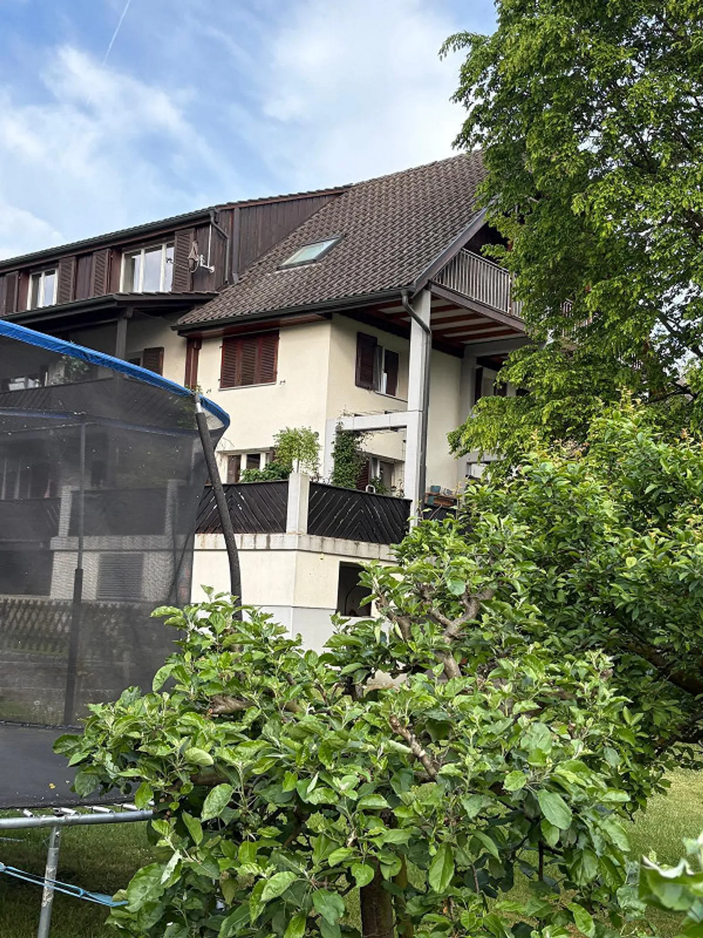 Bellissimo appartamento di 5,5 stanze nel centro del villaggio di Altnau con vista panoramica - Foto 1 di 7