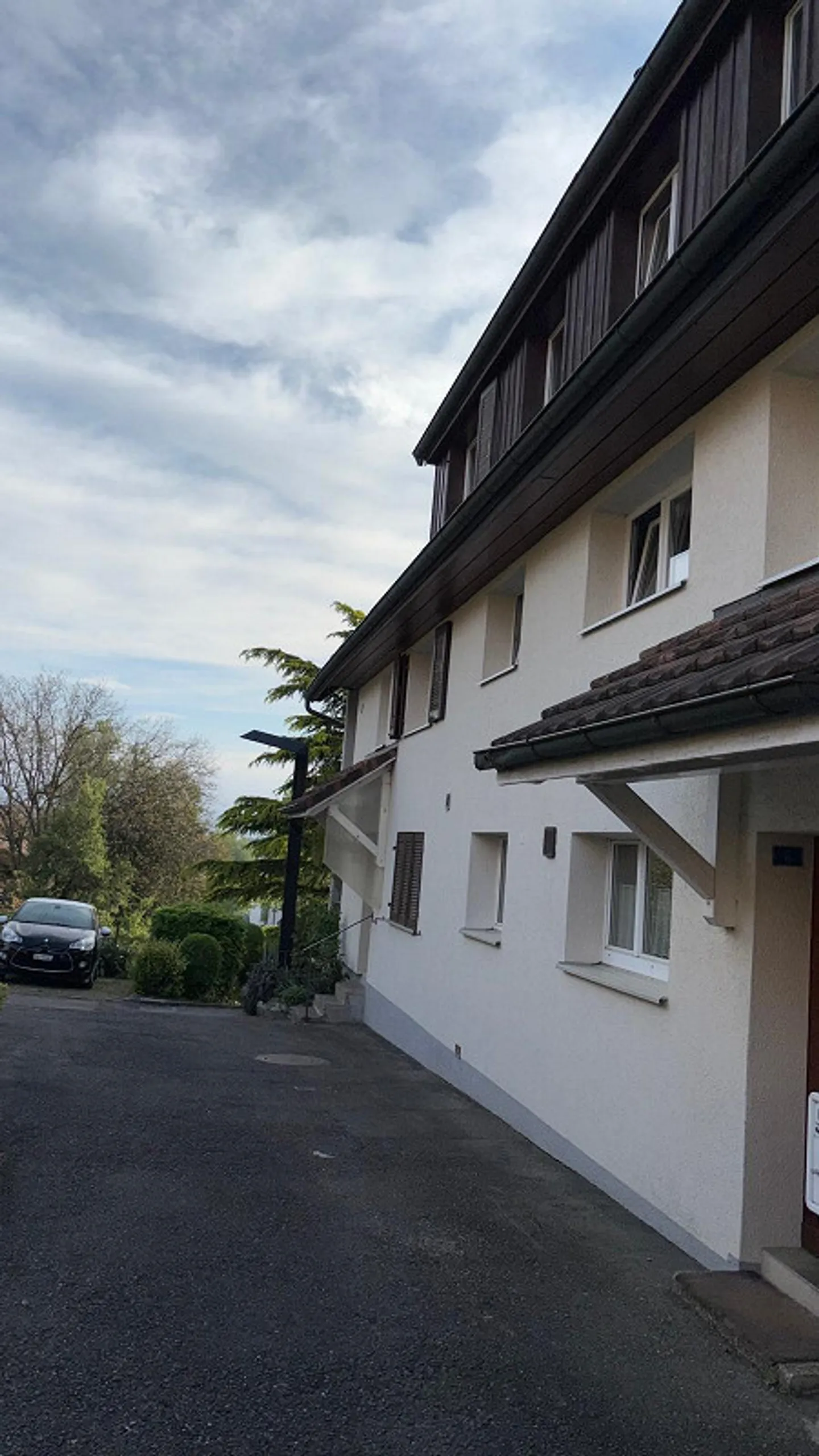 Bellissimo appartamento di 5,5 stanze nel centro del villaggio di Altnau con vista panoramica - Foto 7 di 7