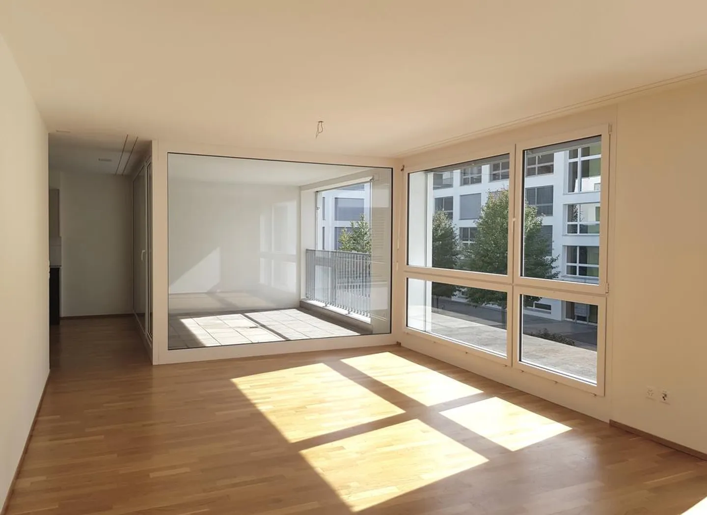 Appartamento 4.5 stanze al 1° piano - Foto 4 di 6