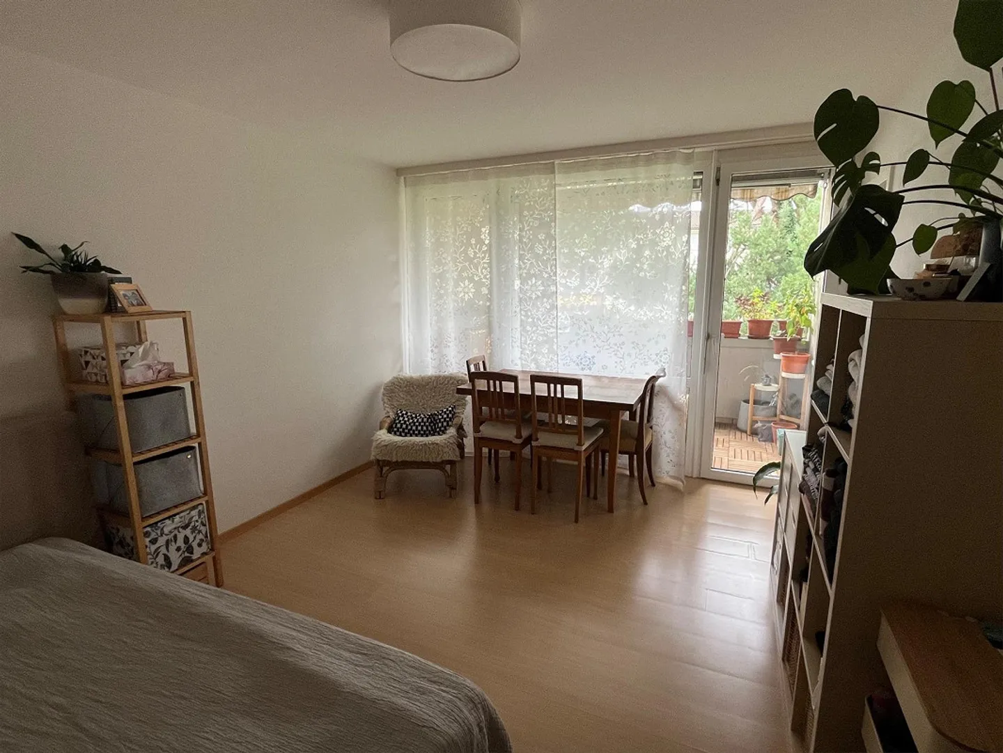 No but mine. Living near Neuörlikon. - Photo 3 of 6