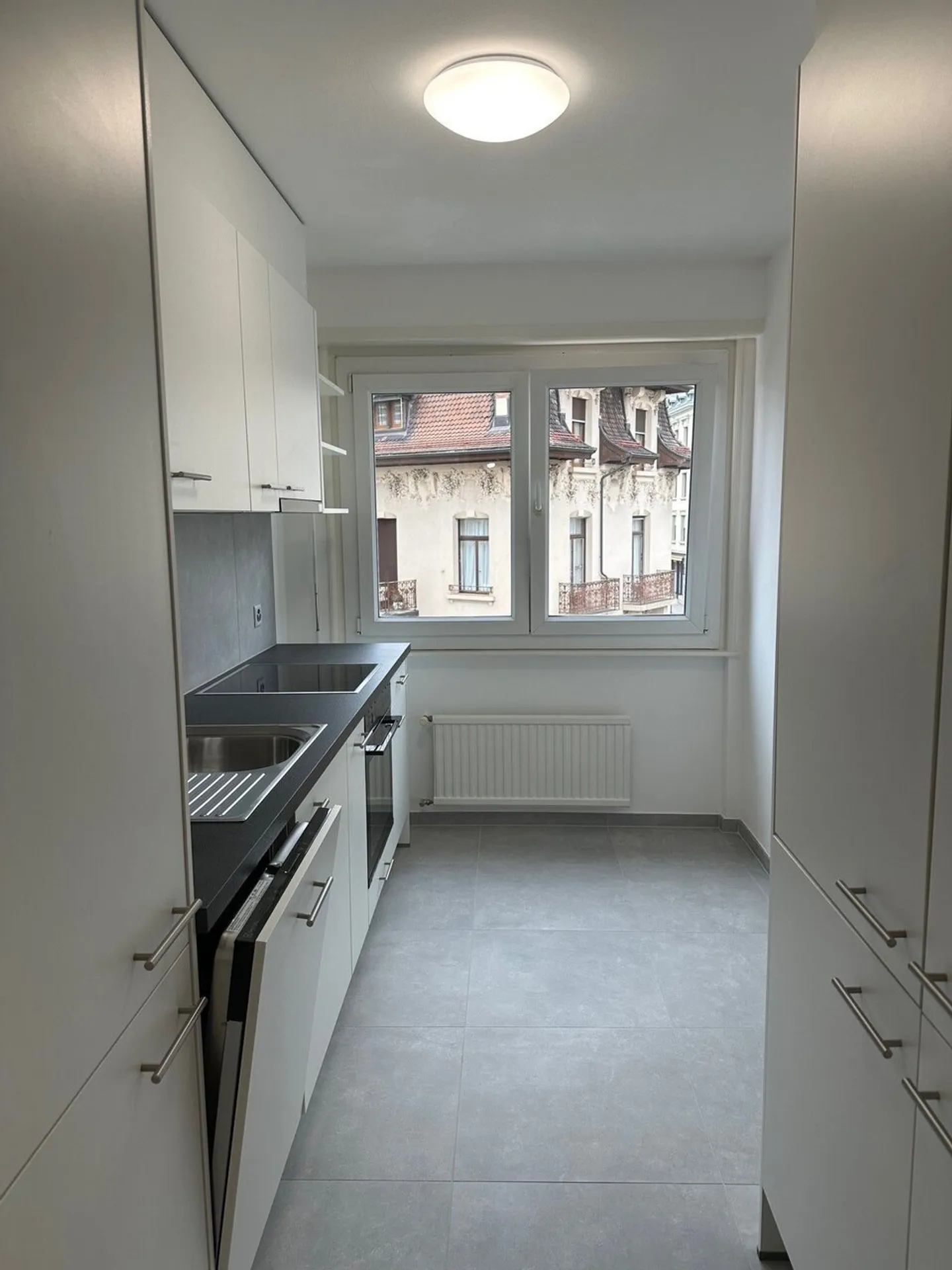 Appartamento di 3 stanze al 3° piano - Foto 1 di 6