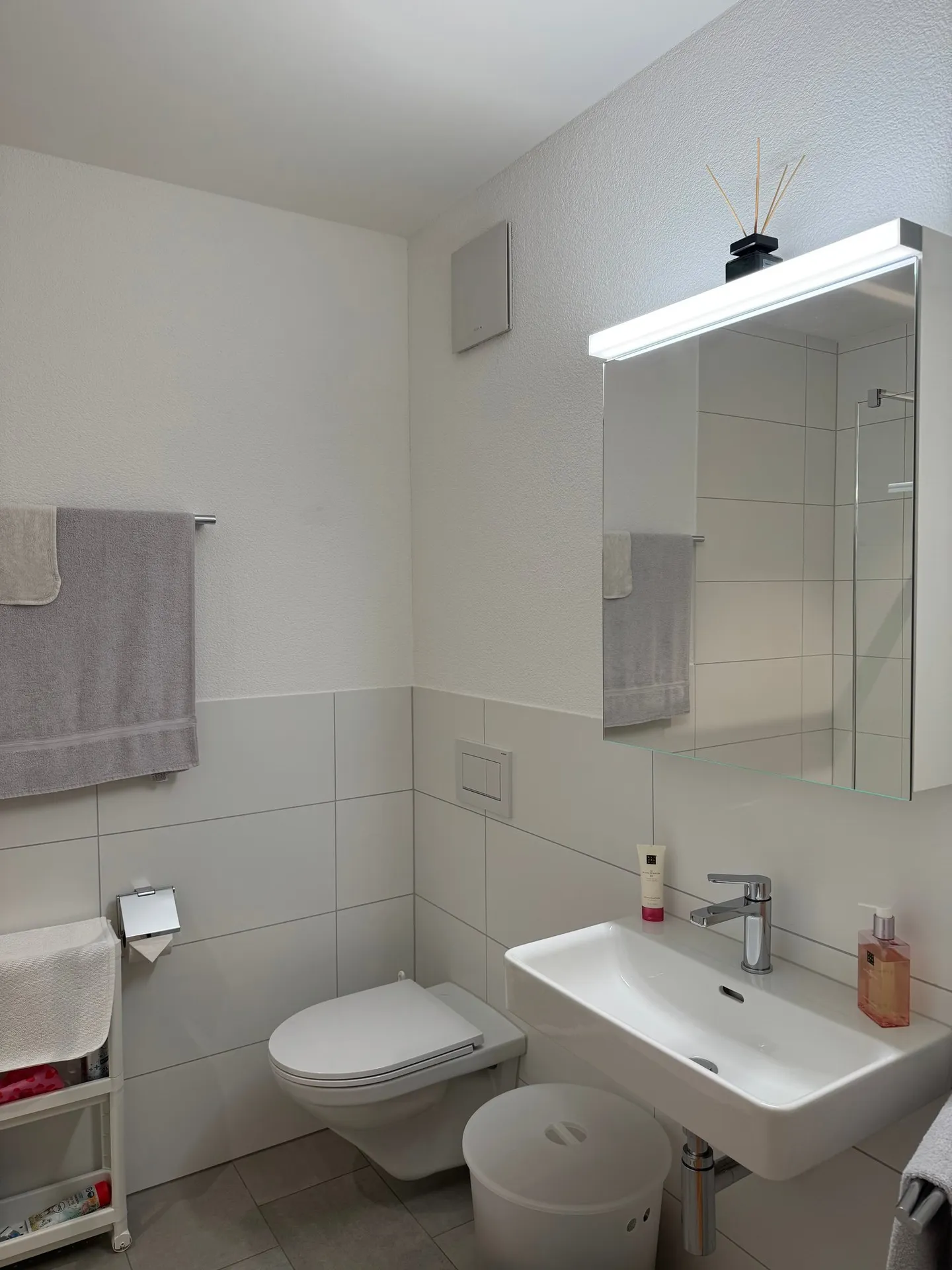 Appartamento attraente con comfort moderni vicino al lago - Foto 7 di 9