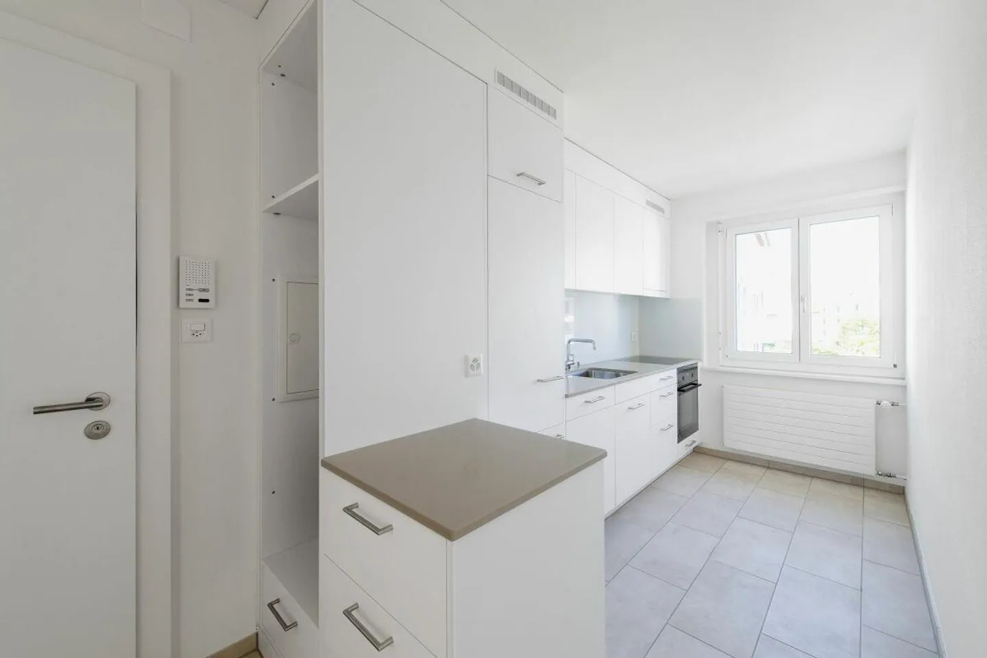 Votre appartement au centre de Schlieren - Photo 2 sur 5