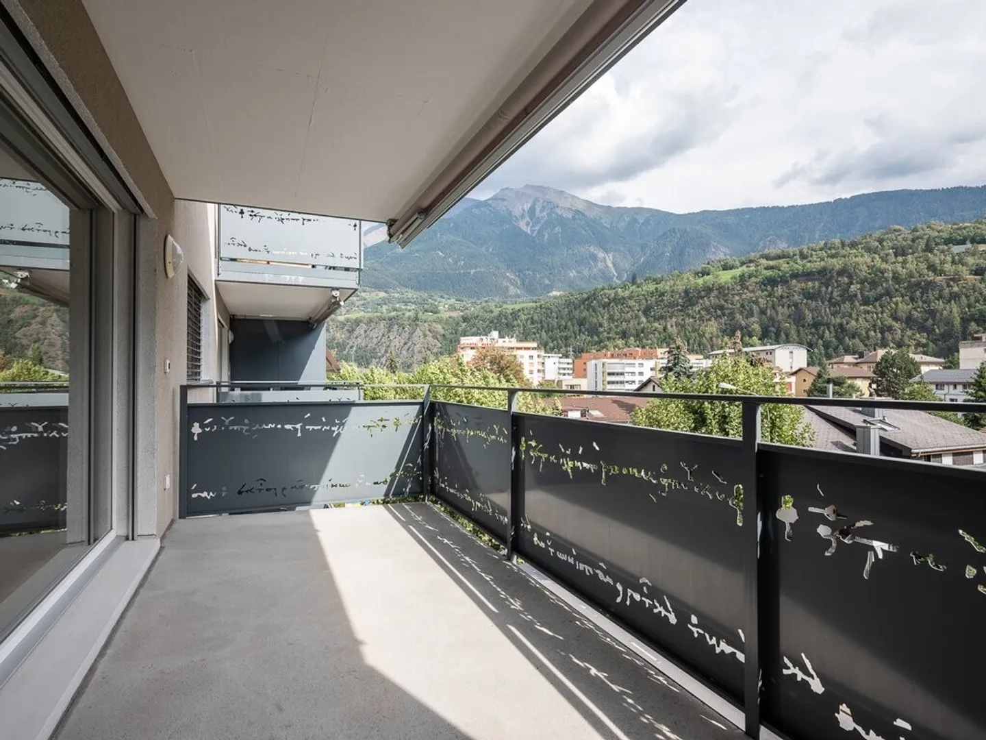 Your new feel-good oasis in Naters - Photo 7 of 7