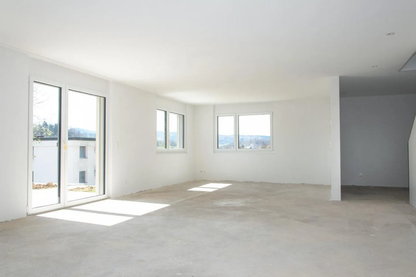 Maison individuelle de 5,5 pièces à Zwingen - Photo 2 sur 7