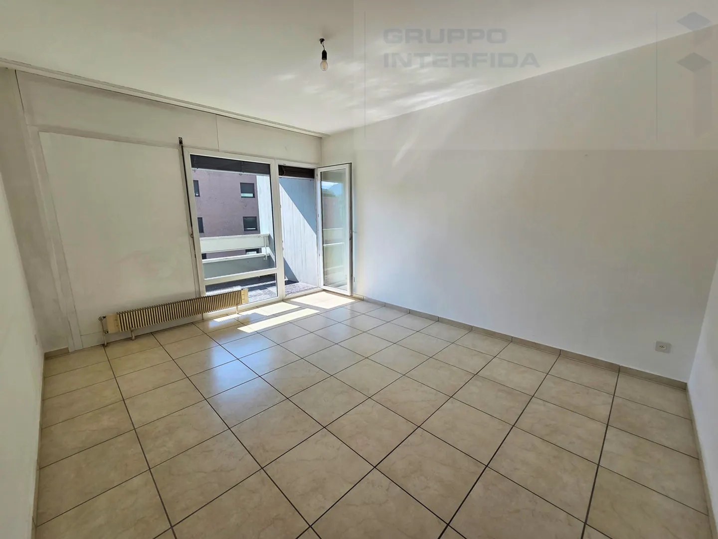 Studio Incantevole con Balcone - Foto 1 di 4