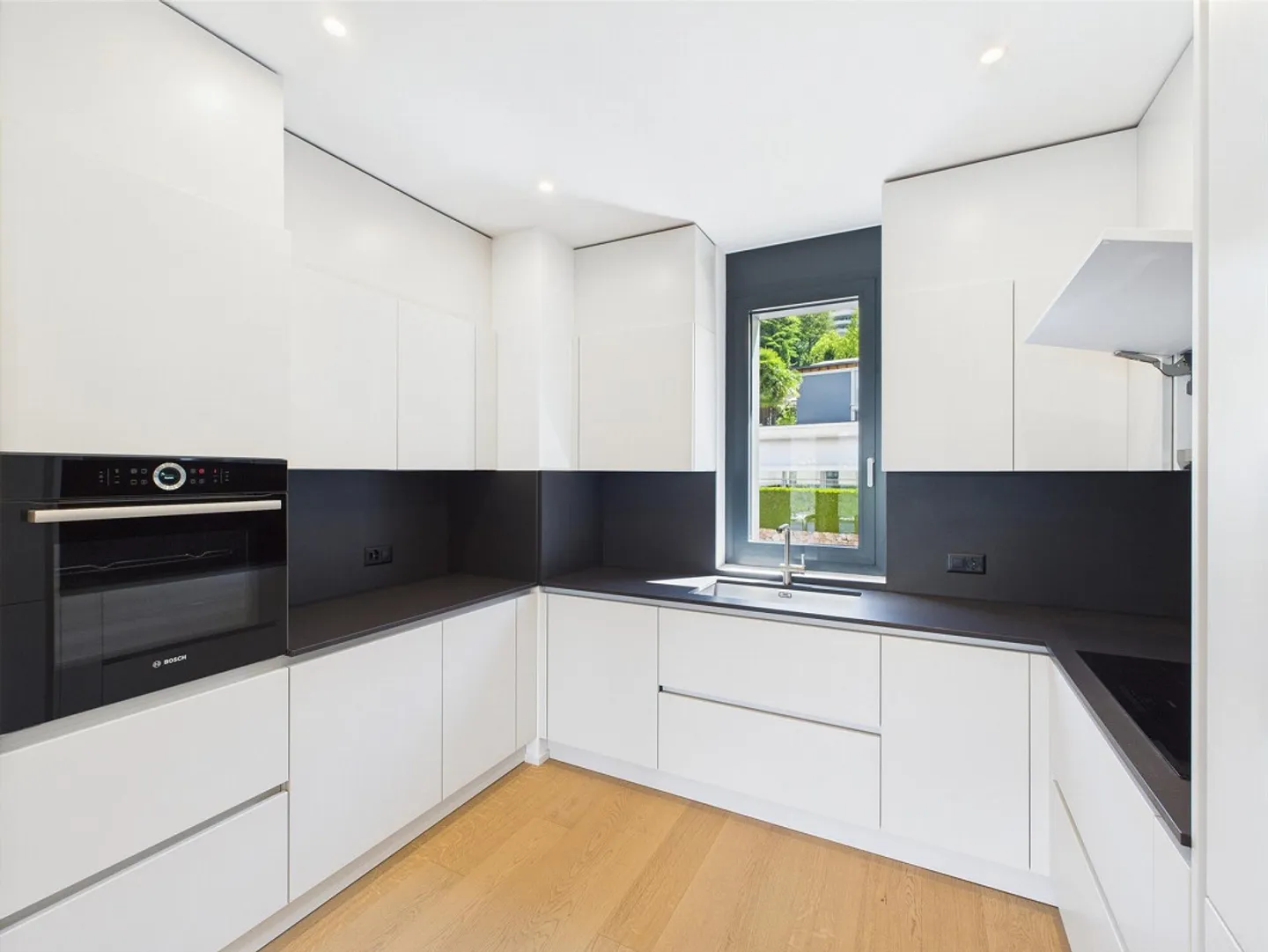 Esclusiva Residenza T-Lake - Vista panoramica sul Lago di Lugano / ... - Foto 7 di 13