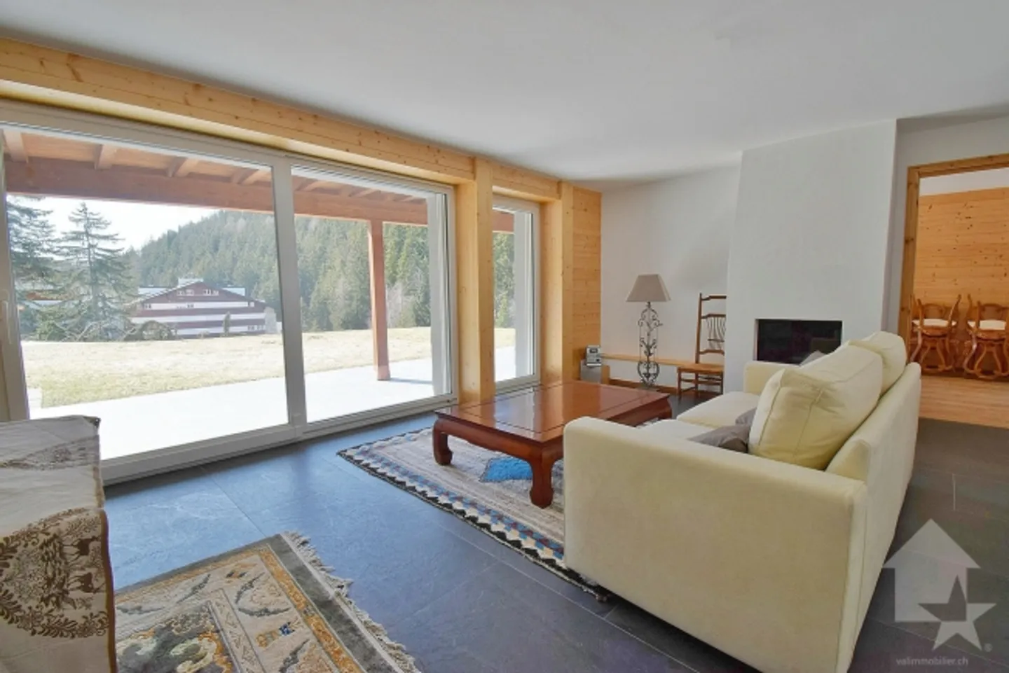 Bellissima proprietà con 3 appartamenti completamente ristrutturati - Foto 8 di 13