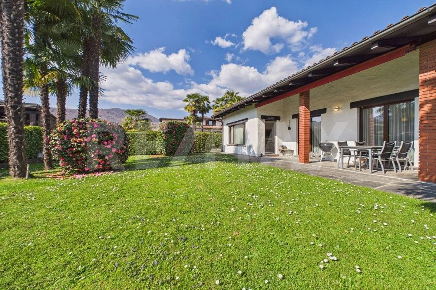 Oasis de tranquillité avec jardin méditerranéen près du lac - Photo 4 sur 13