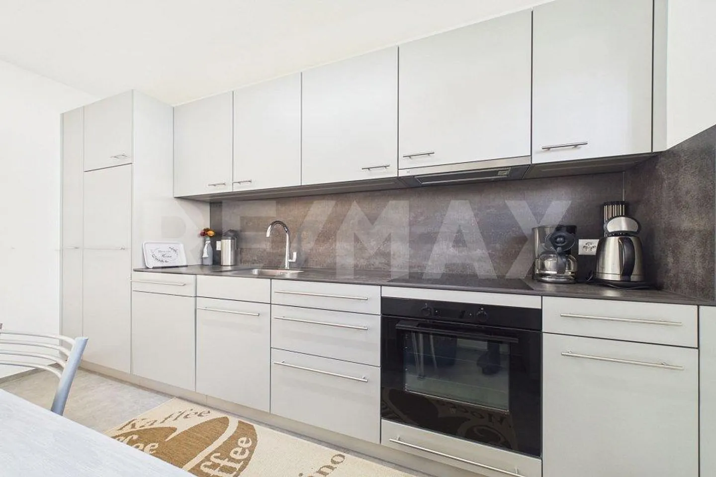 Oasis de tranquillité avec jardin méditerranéen près du lac - Photo 8 sur 13