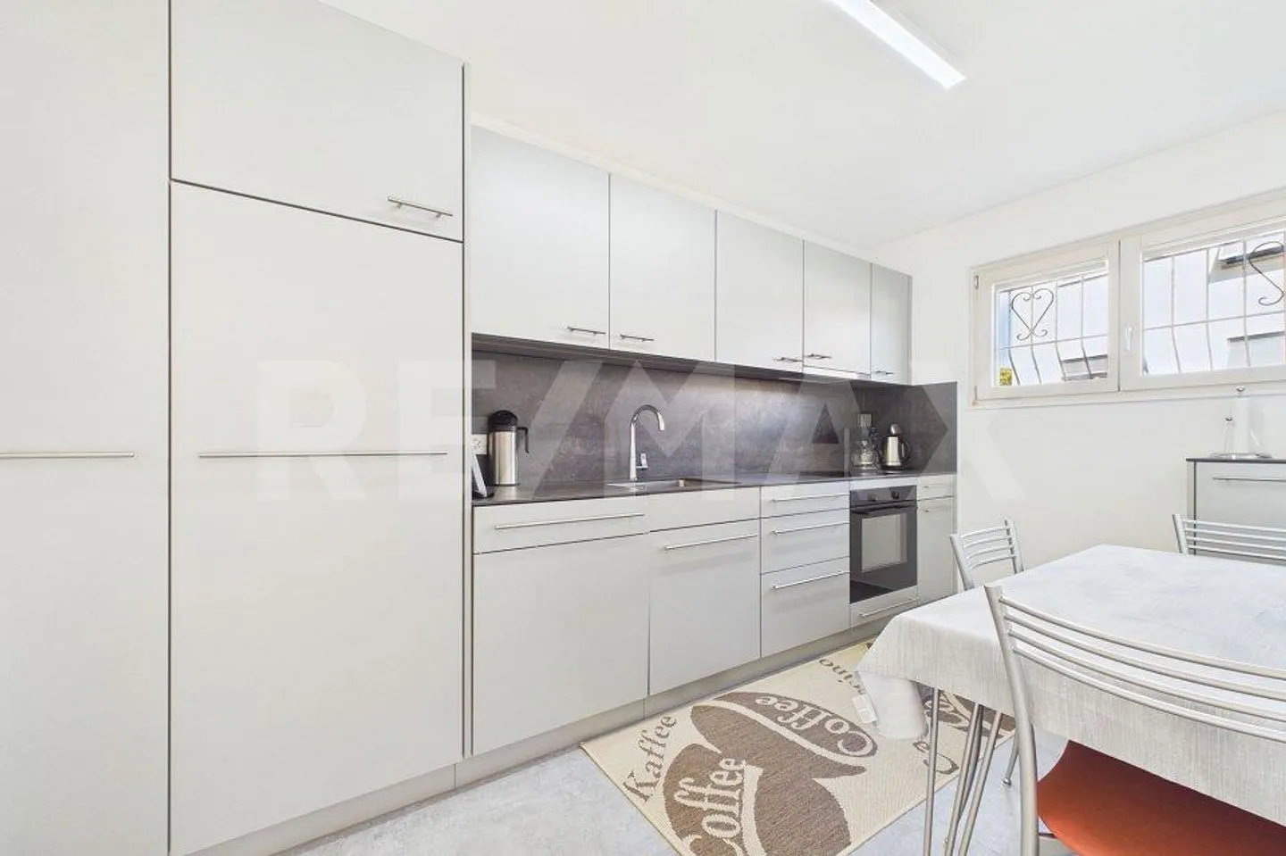 Oasis de tranquillité avec jardin méditerranéen près du lac - Photo 9 sur 13