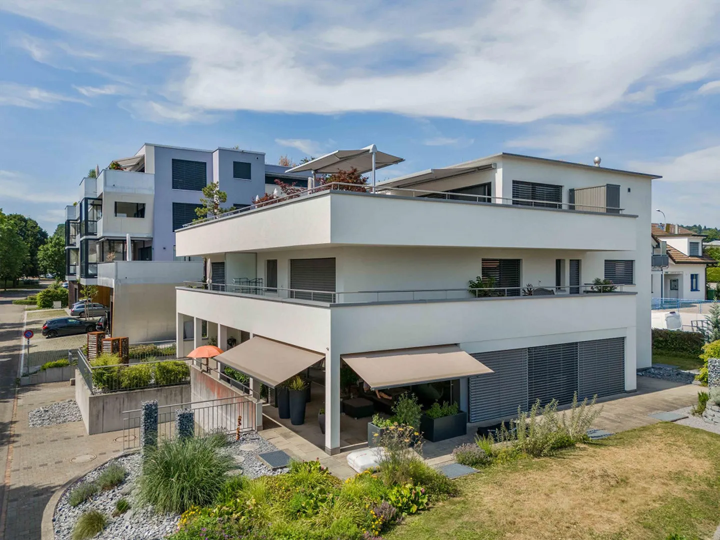 Vivere esclusivamente nel penthouse con molta privacy - Foto 1 di 13