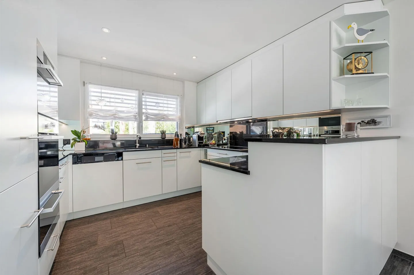 Vivere esclusivamente nel penthouse con molta privacy - Foto 3 di 13