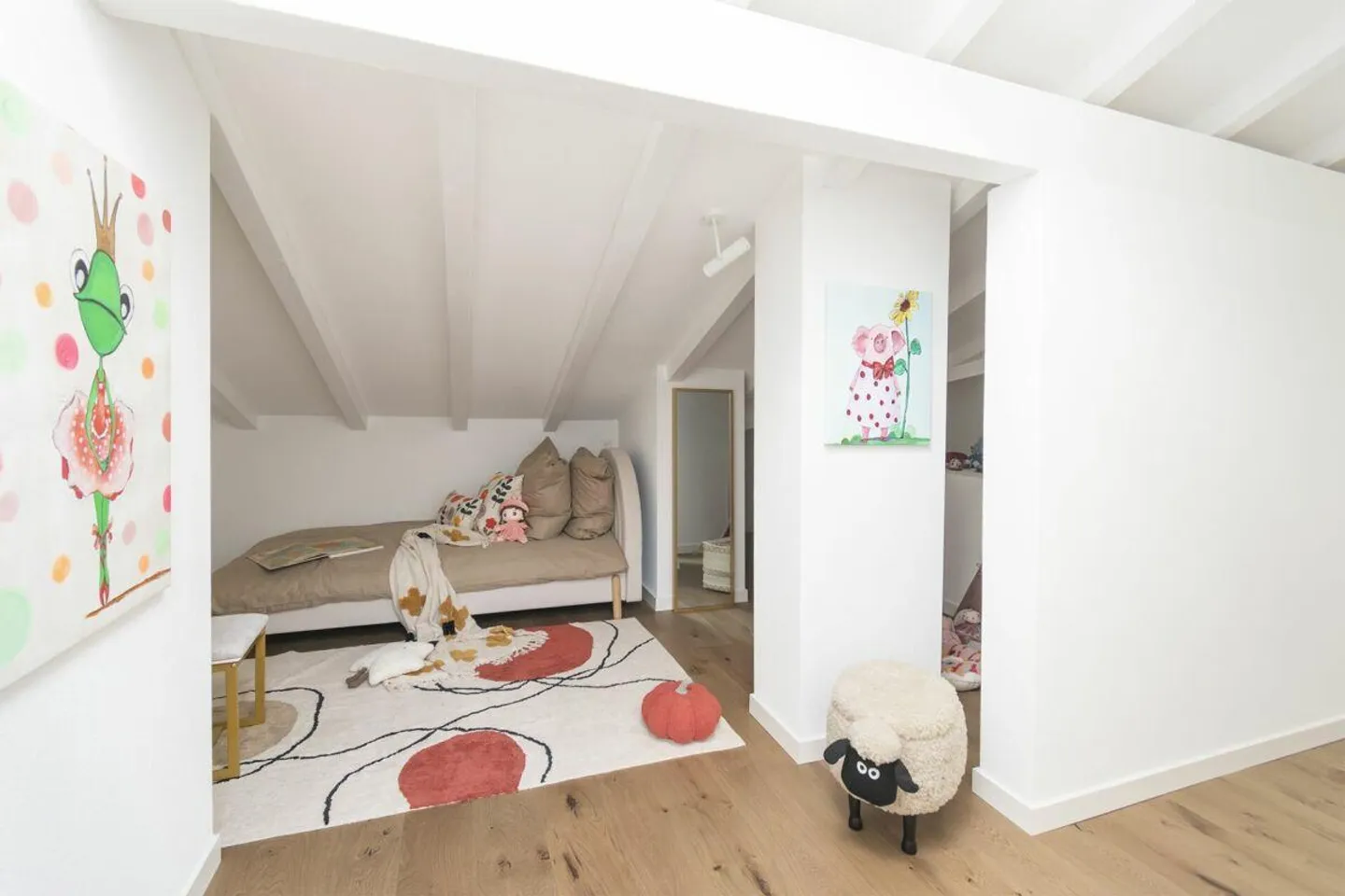 Elegant Bright Duplex with Fireplace in Ascona - Photo 9 of 17