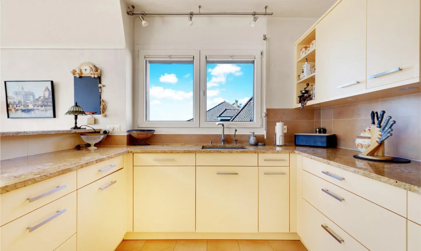 Proprietà eccezionale a Pully: duplex spazioso con vista mozzafiato - Foto 10 di 13