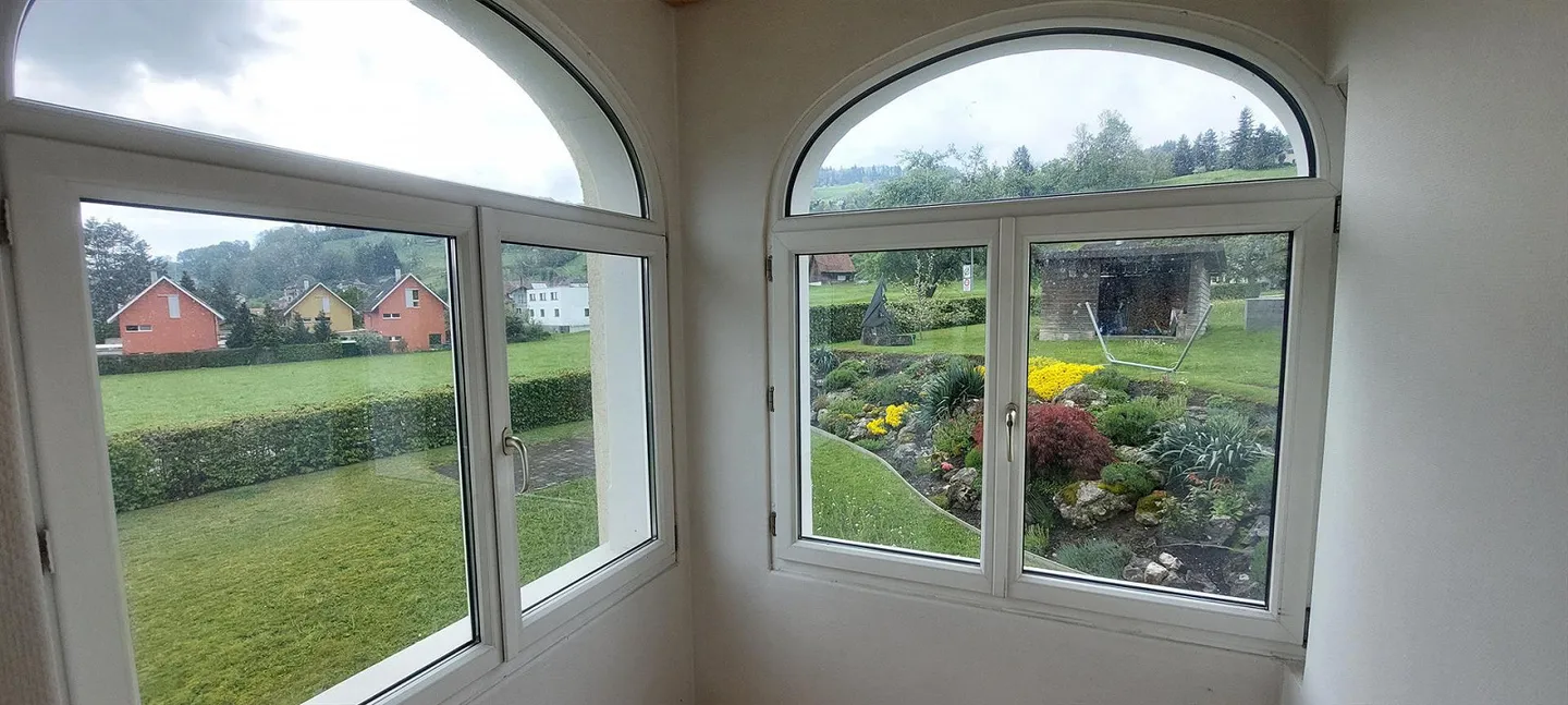 Charmante 3,5 Zimmer Wohnung - Foto 3 von 8