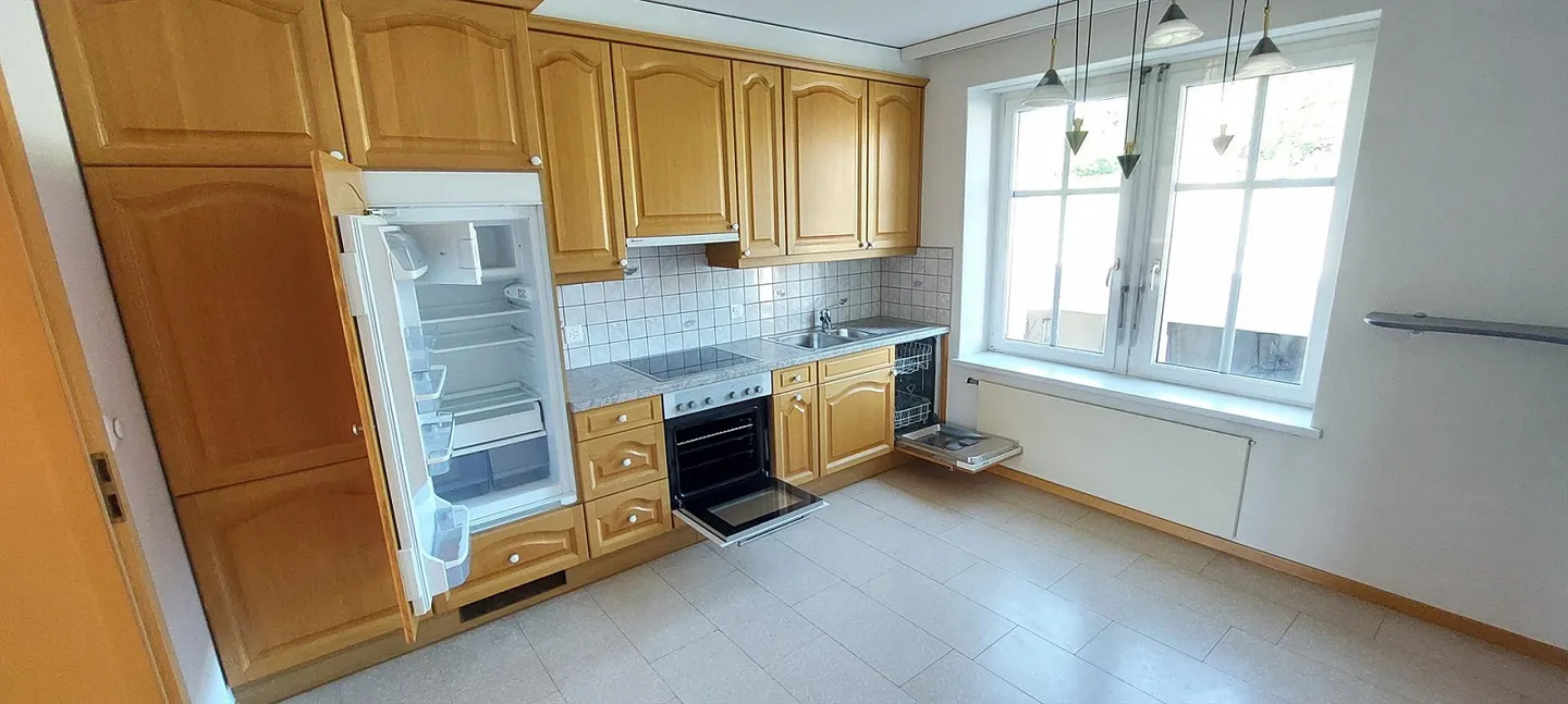 Charmante 3,5 Zimmer Wohnung - Foto 7 von 8