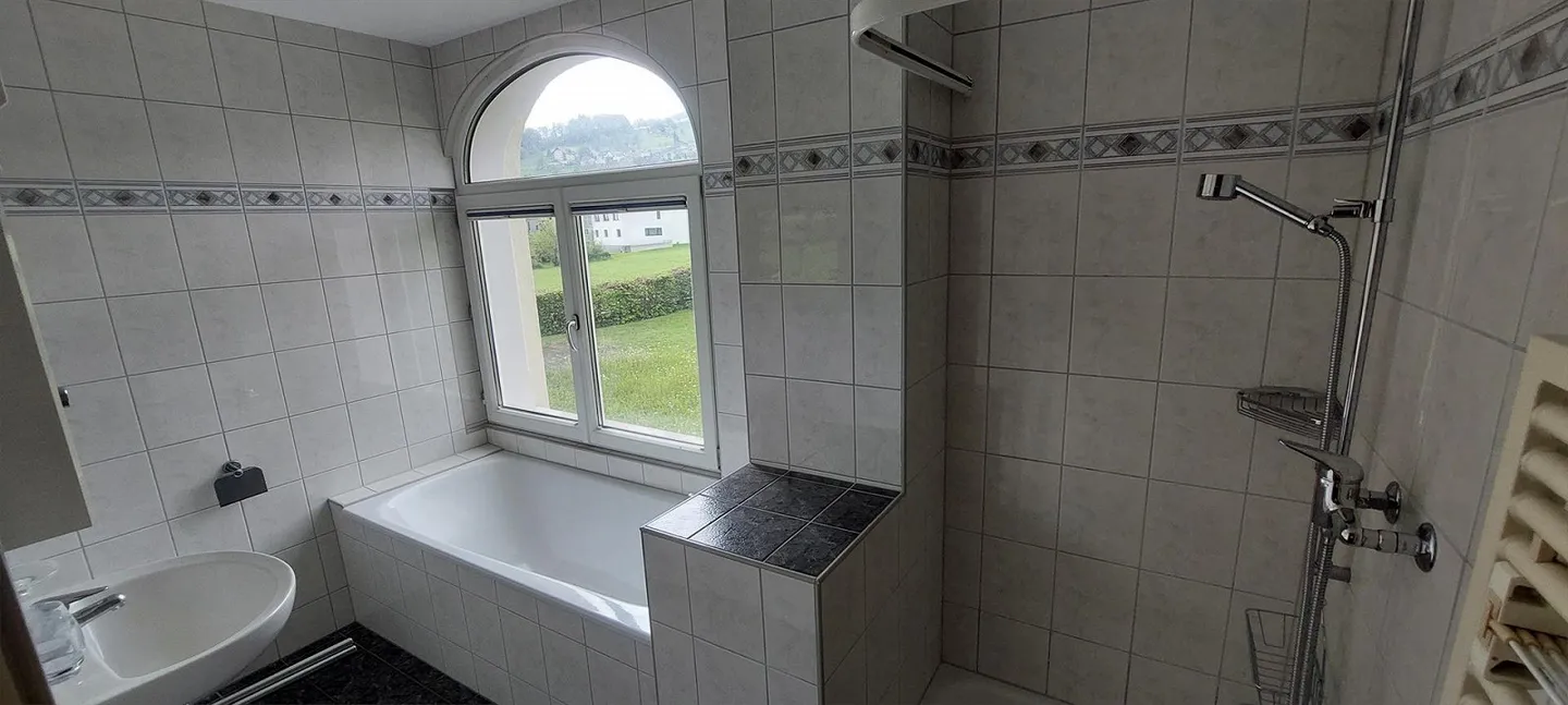 Charmante 3,5 Zimmer Wohnung - Foto 8 von 8