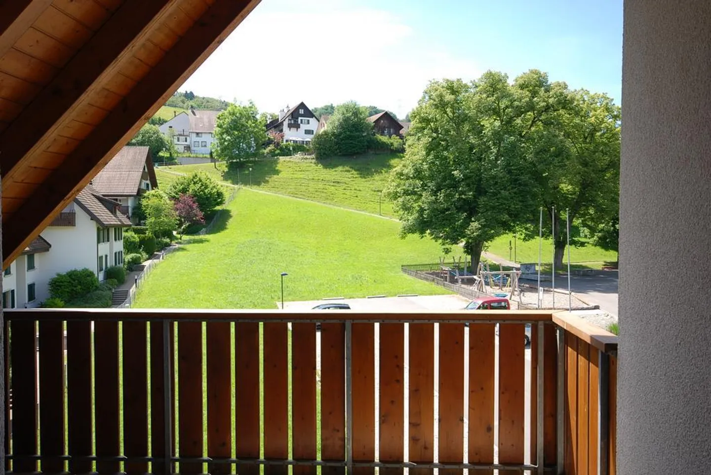 Living in Greenery - Photo 6 of 7