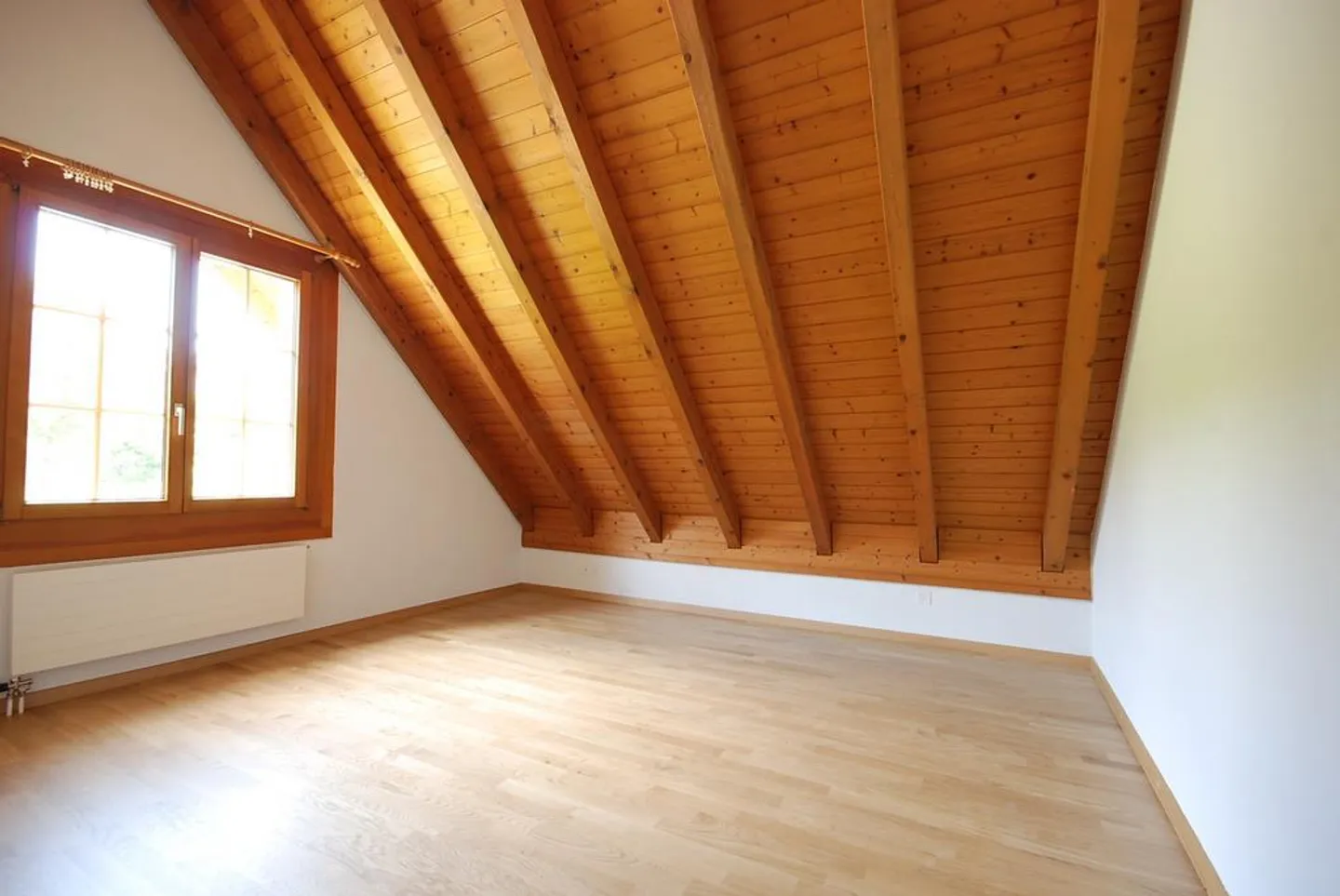 Living in Greenery - Photo 4 of 7