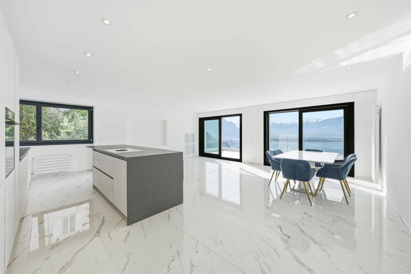 Appartement d'exception avec vue - Photo 2 sur 10