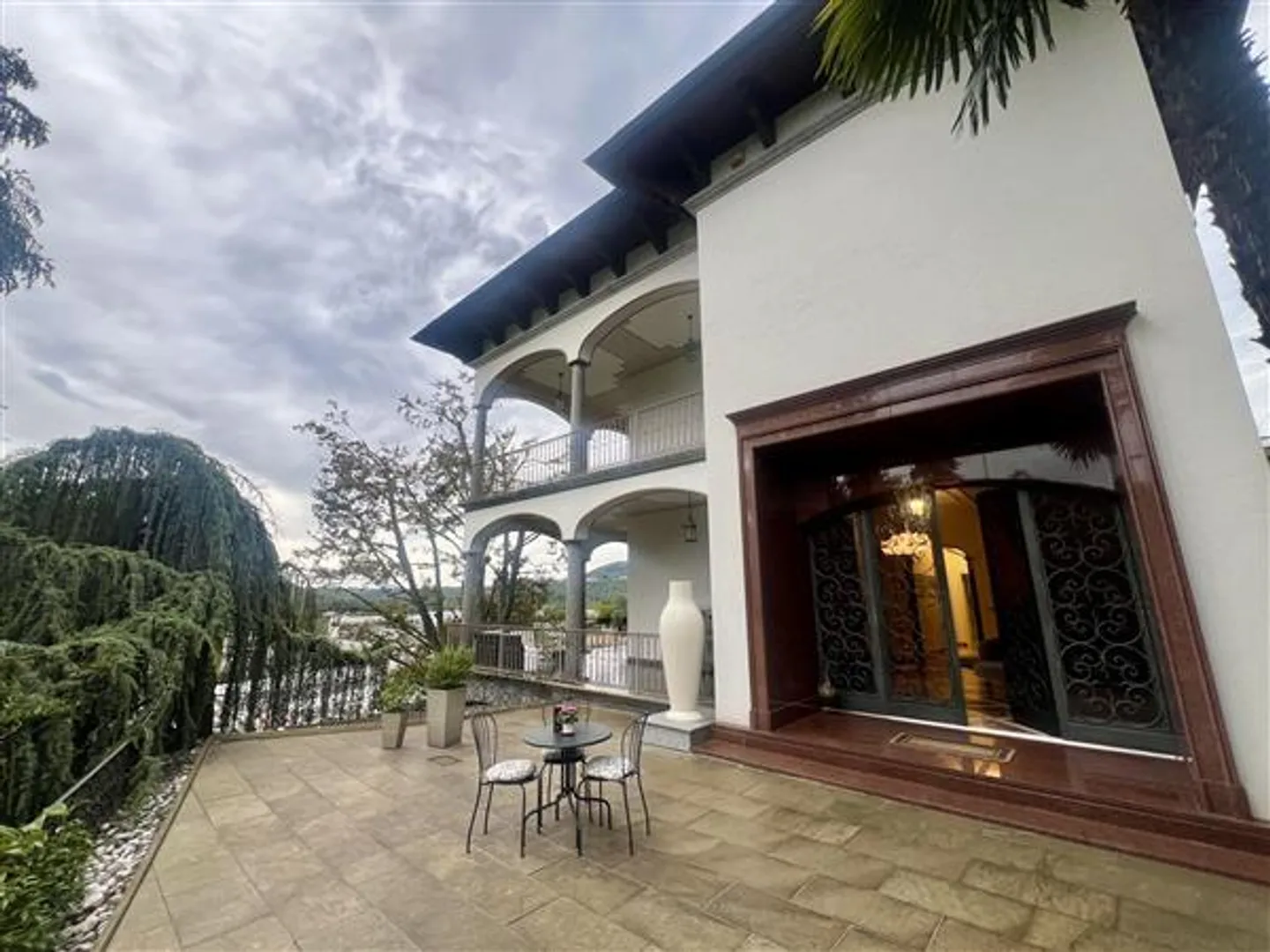 Balerna: Furnished House 7.5 Rooms - Photo 8 of 13