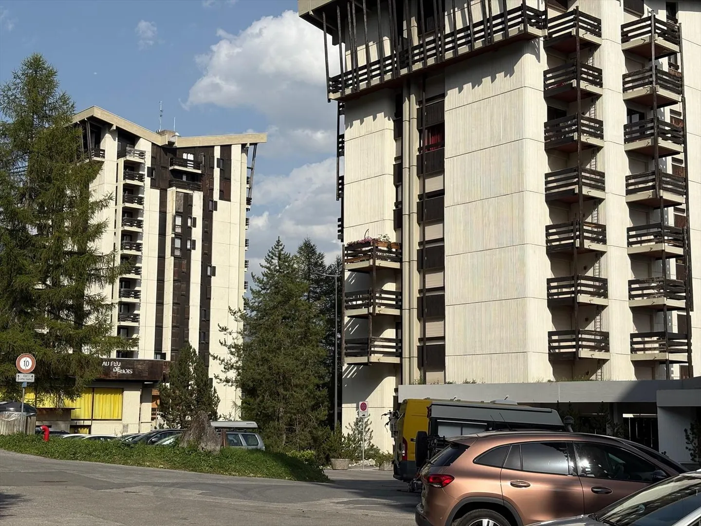 Studio avec mezzanine, meublé et rénové - Photo 5 sur 7