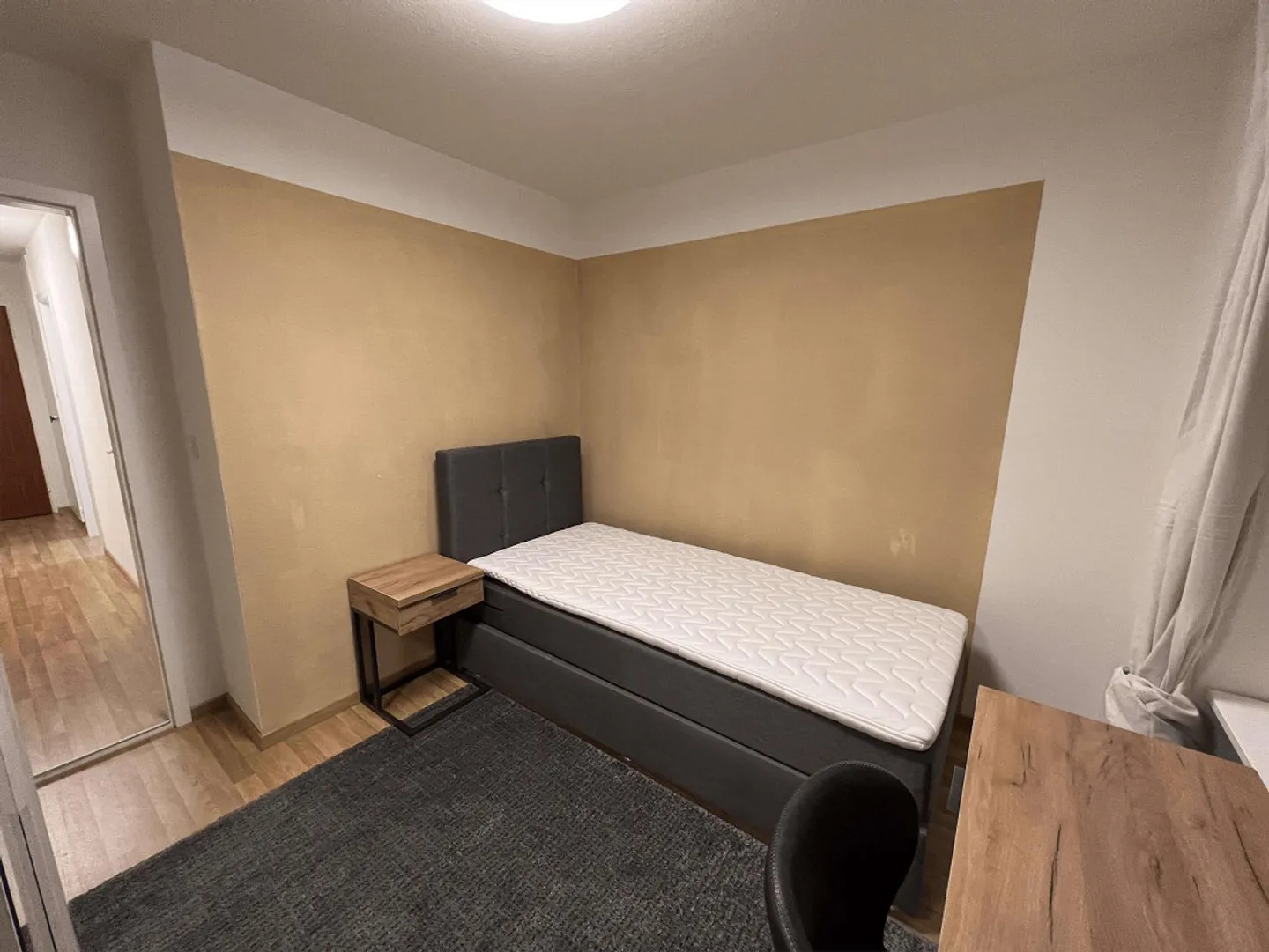 Möbliertes Zimmer in Top-Lage - Foto 2 von 14