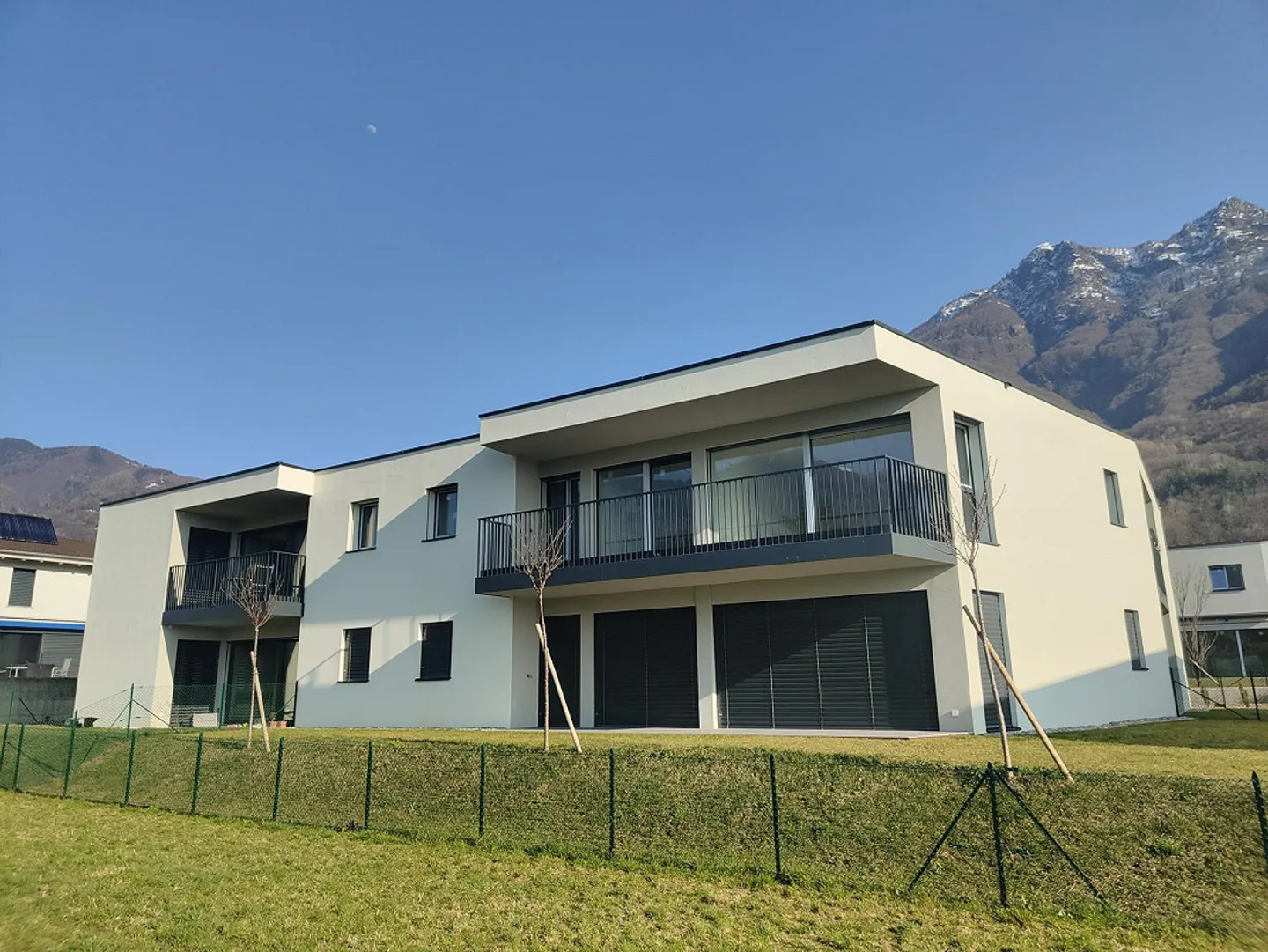 New 4.5 room apartments, with open view, in Camorino - Photo 2 of 14
