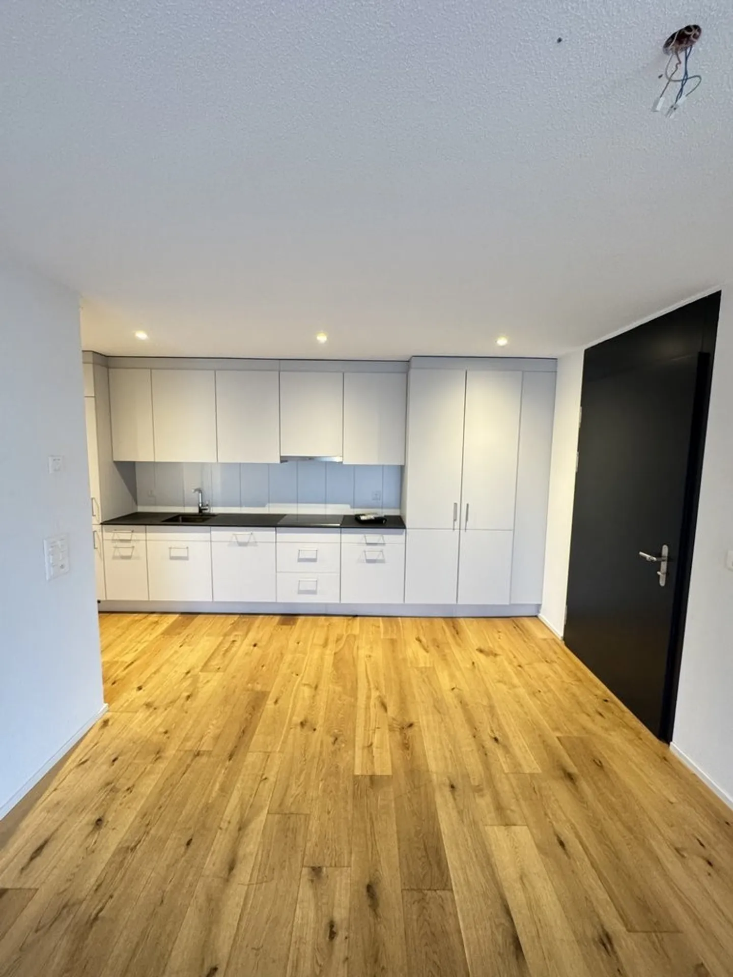 Exclusive 4.5-room new apartment on the 2nd floor approx. 111.6 m2 GFA - Photo 1 of 12