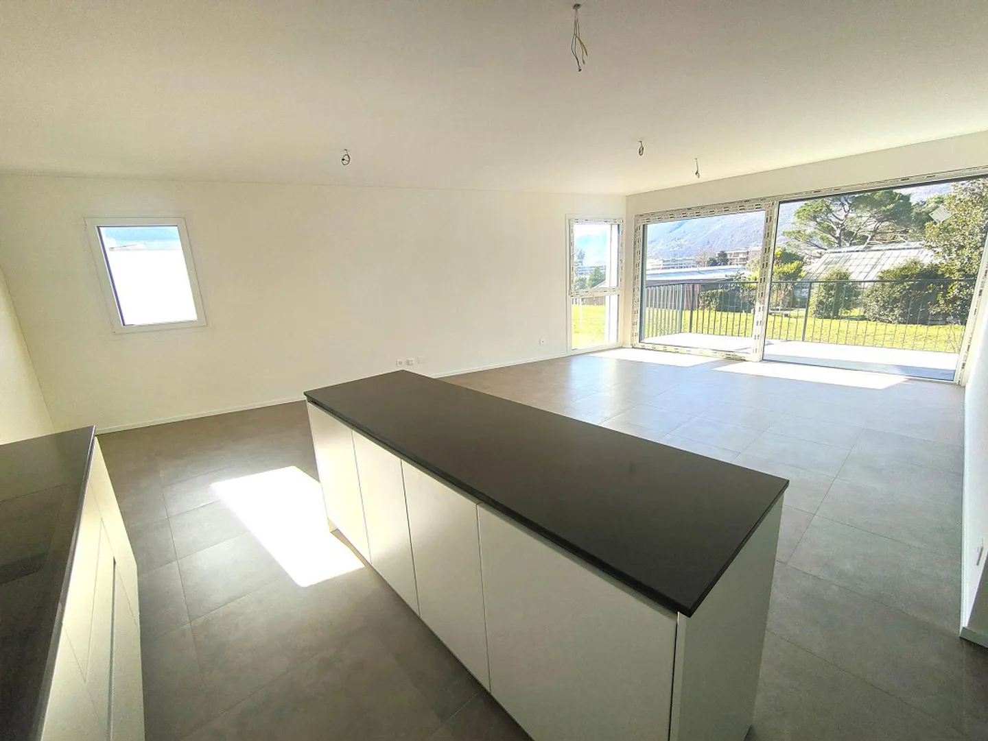 New 4.5 room apartments, with open view, in Camorino - Photo 5 of 14