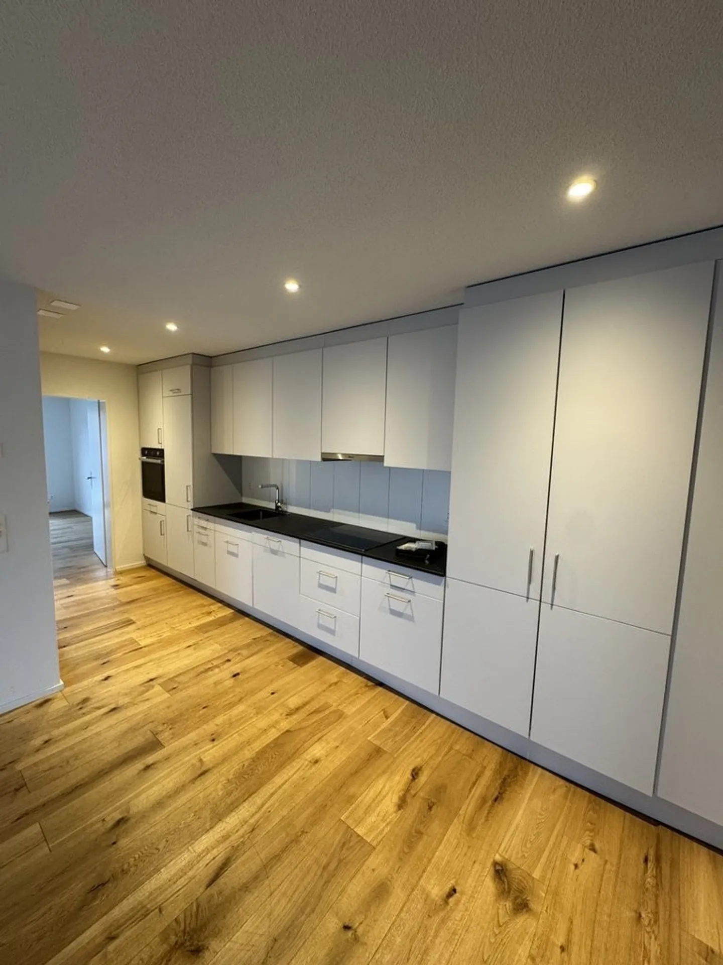 Exclusive 4.5-room new apartment on the 2nd floor approx. 111.6 m2 GFA - Photo 2 of 12