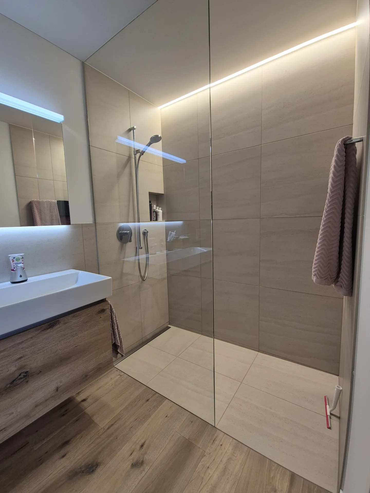 Ihr neues Zuhause in Rapperswil! - Foto 4 von 13