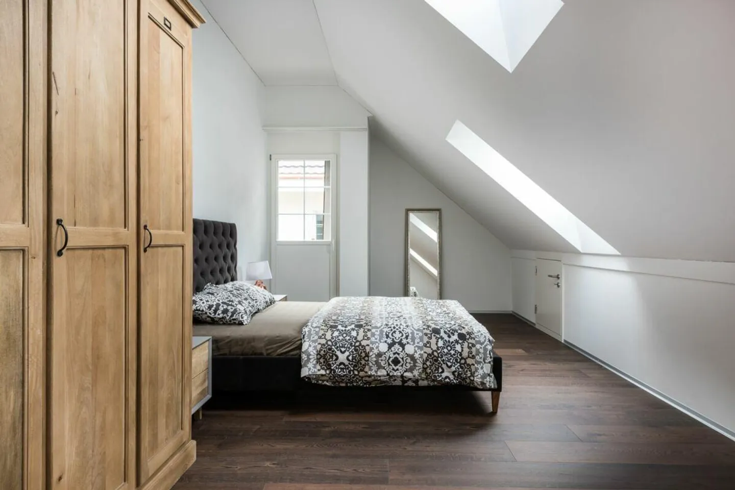 Appartement penthouse moderne avec caractère de nouvelle construction - Photo 3 sur 9