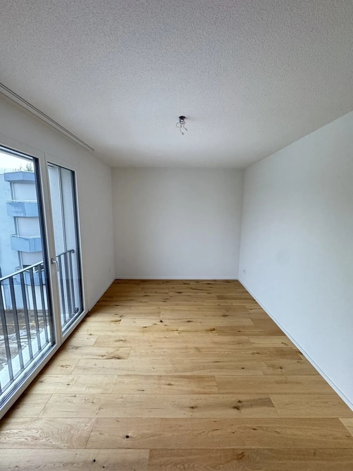 Exclusive 4.5-room new apartment on the 2nd floor approx. 111.6 m2 GFA - Photo 8 of 12