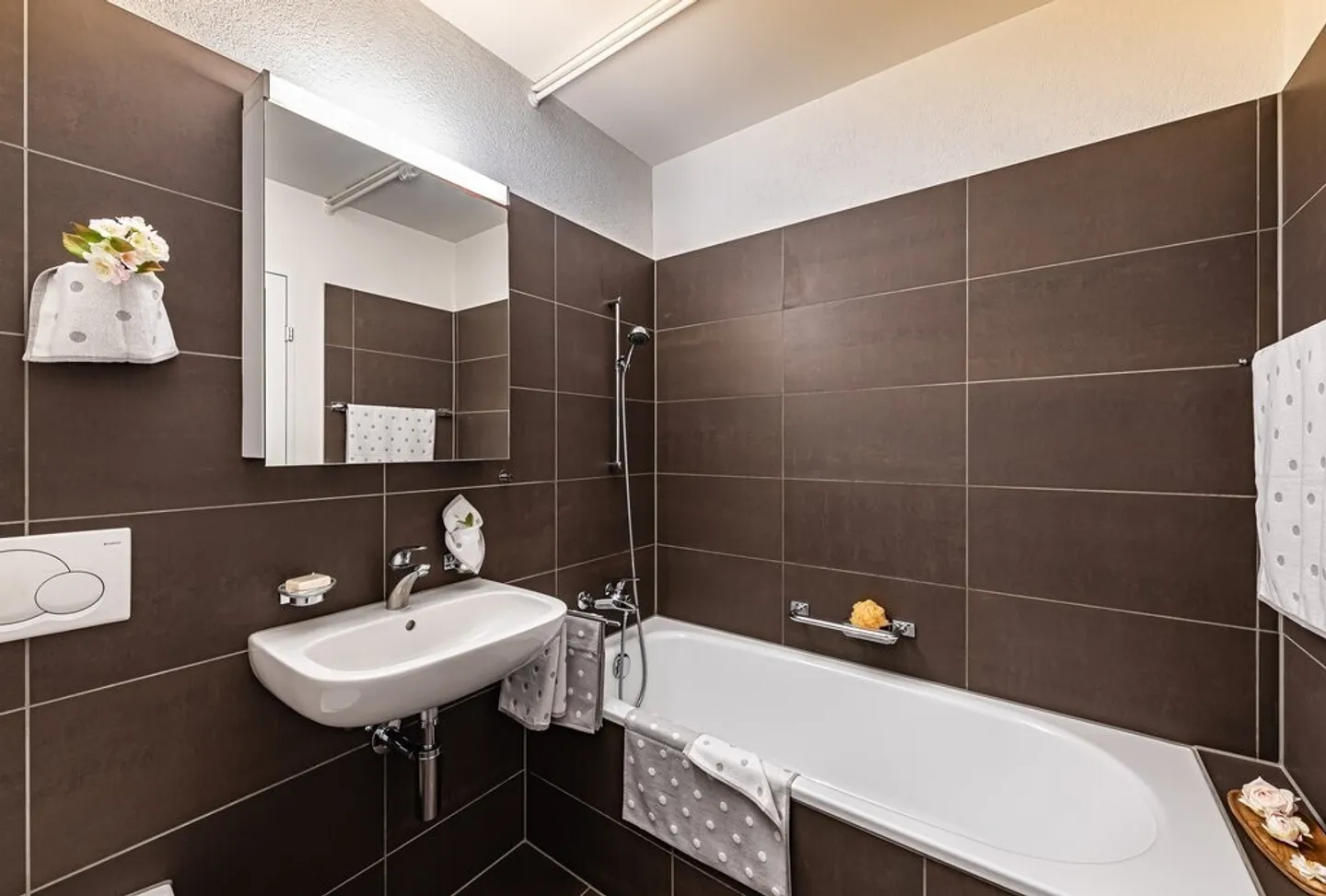 Inizio verso la propria felicità - Foto 6 di 8