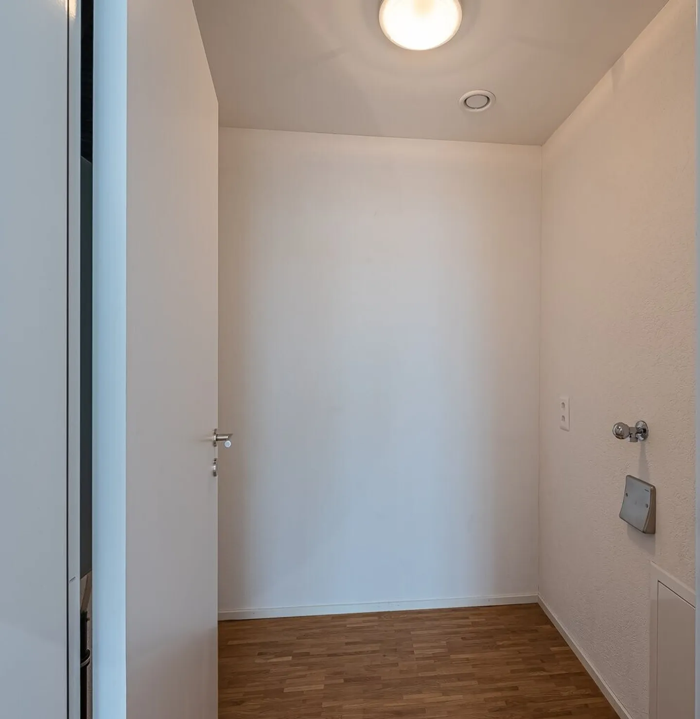 Inizio verso la propria felicità - Foto 7 di 8