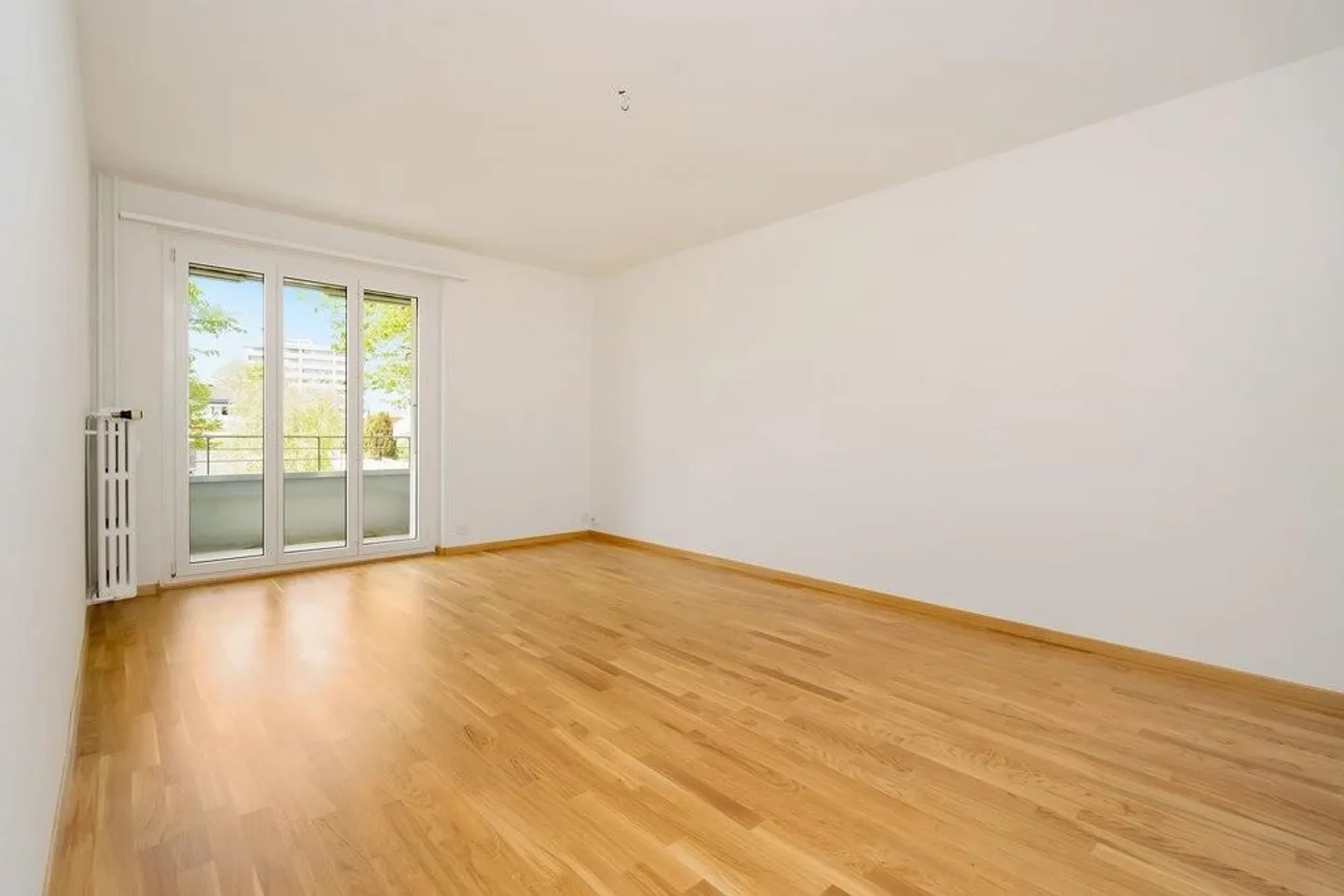 Familien- / WG-Wohnung zu Vermieten - Foto 1 von 7